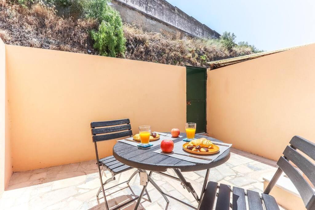 Vita Portucale ! Bright Campo Ourique W/ Terrace Lisboa Eksteriør bilde
